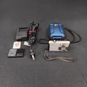 Nikon COOLPIX S620 12.2 MP Digital Camera W/ Charger Case 3  Batteries Tested